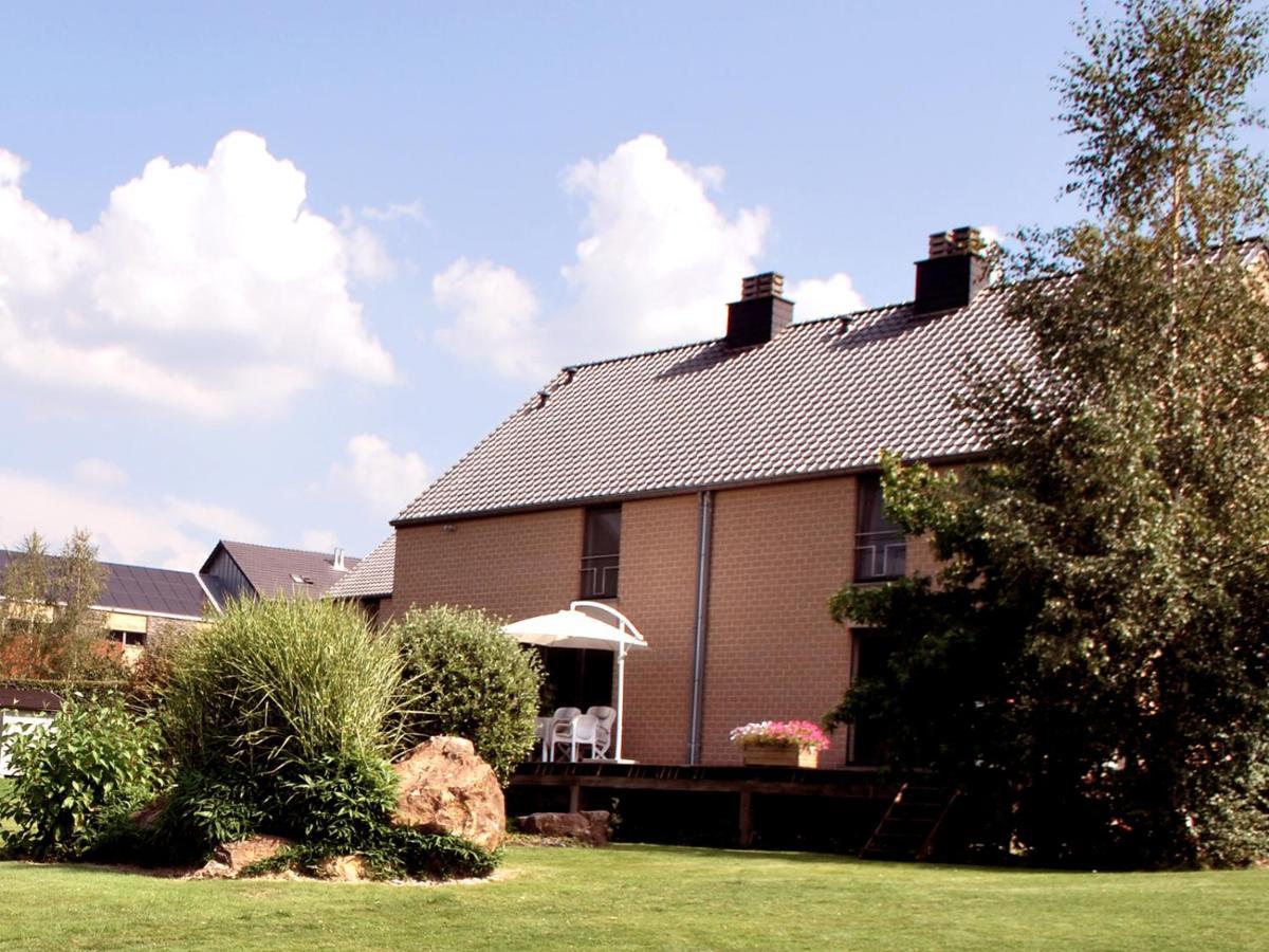 B&B Le Clos Du Lac Sart-lez-Spa Exterior photo